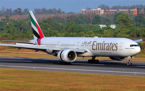 emirates ek231